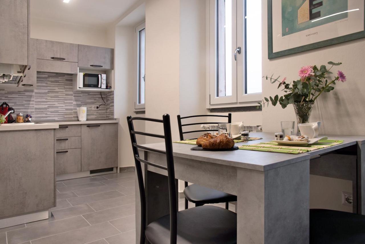 Efihouse Lago Maggiore Apartment Luino Exterior foto